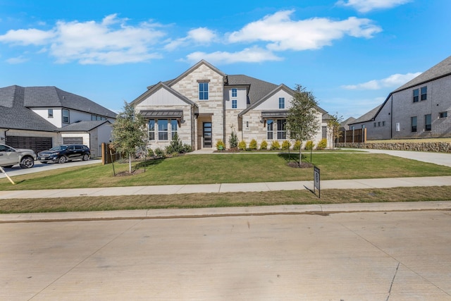 view of front of house with a front yard