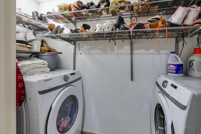 laundry room featuring independent washer and dryer