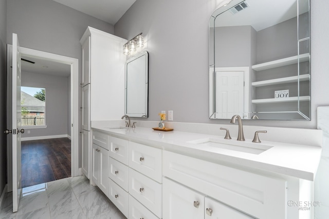 bathroom with vanity