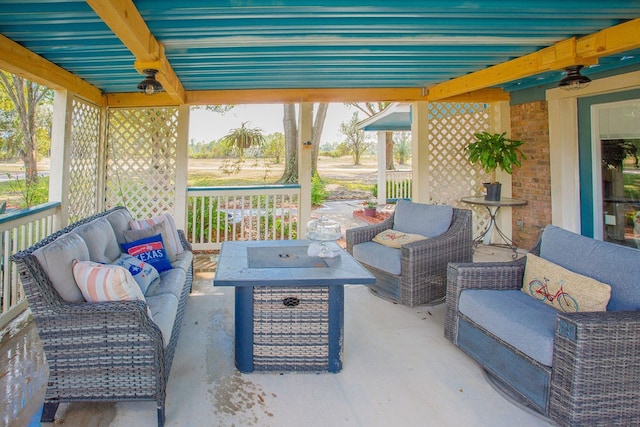 view of patio / terrace featuring an outdoor hangout area