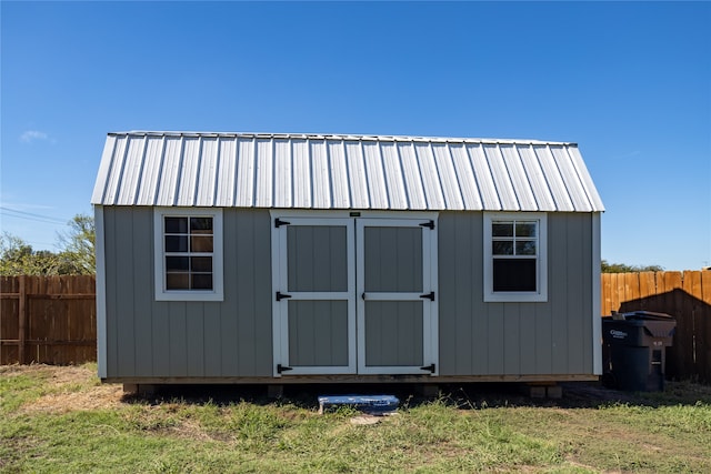 view of outbuilding