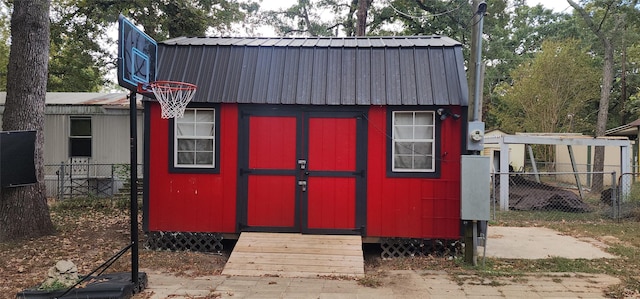 view of outbuilding