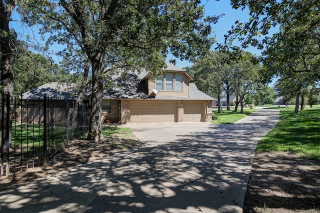 view of front of house featuring a garage