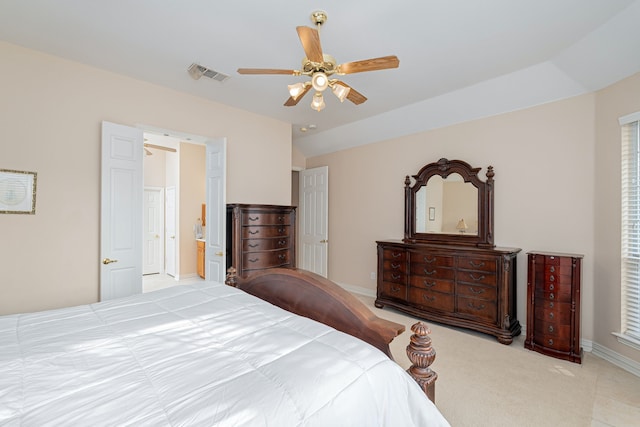 bedroom with ceiling fan