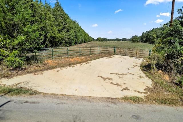 9375 County Road 2403, Tool, TX 75143