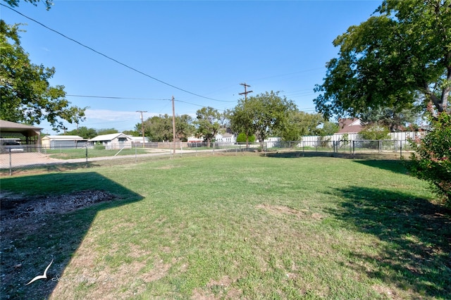 view of yard featuring a fenced backyard