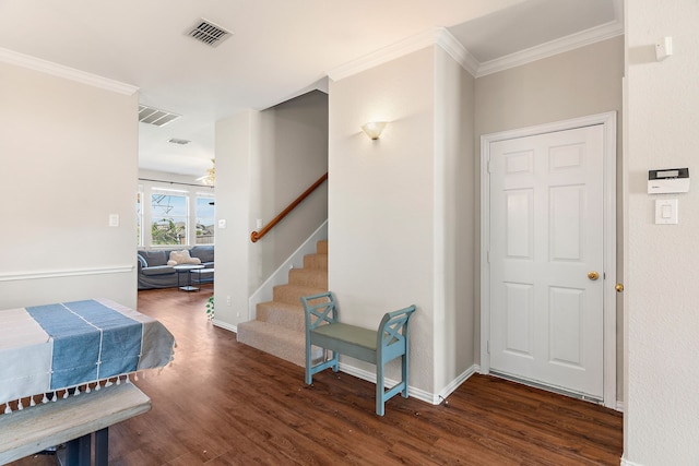 unfurnished room with hardwood / wood-style flooring and ceiling fan