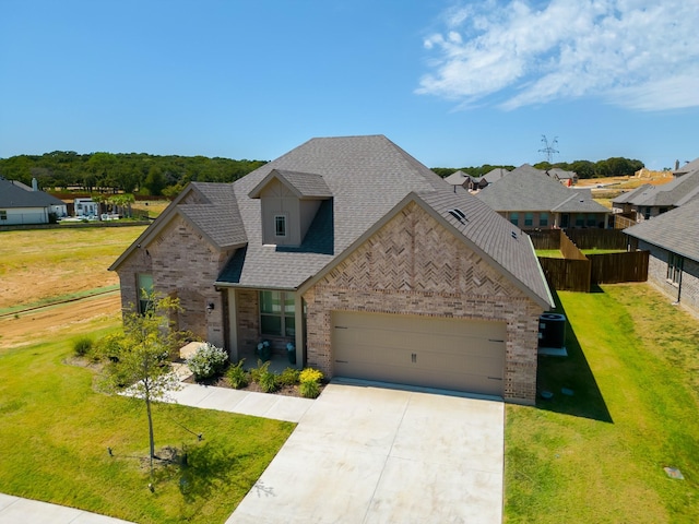 view of front of property with a front yard