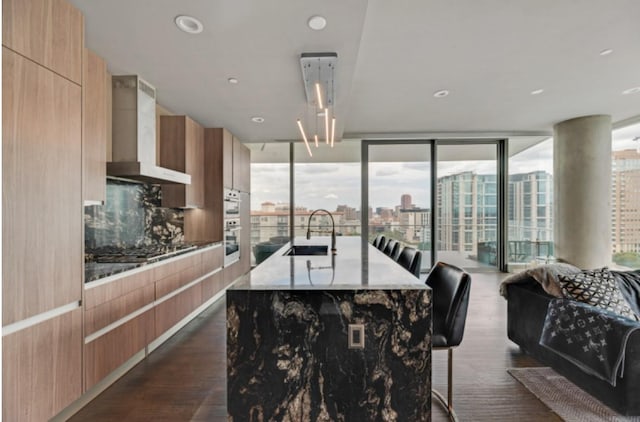 3130 N Harwood St Unit 1506, Dallas, TX 75201 - dining room featuring a view of city, dark wood-style floors, and a healthy amount of sunlight