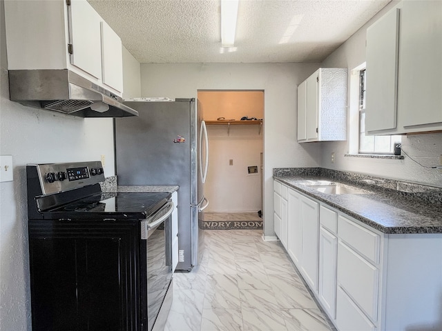 kitchen featuring white cabinetry, electric range, sink, and a textured ceiling