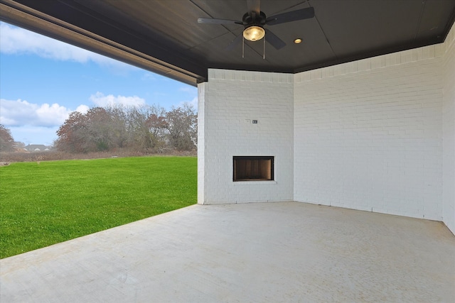 view of patio with ceiling fan