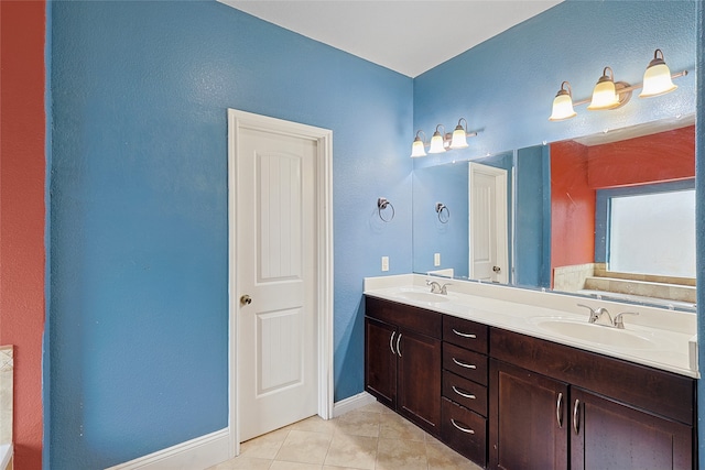 spare room with ceiling fan and light carpet