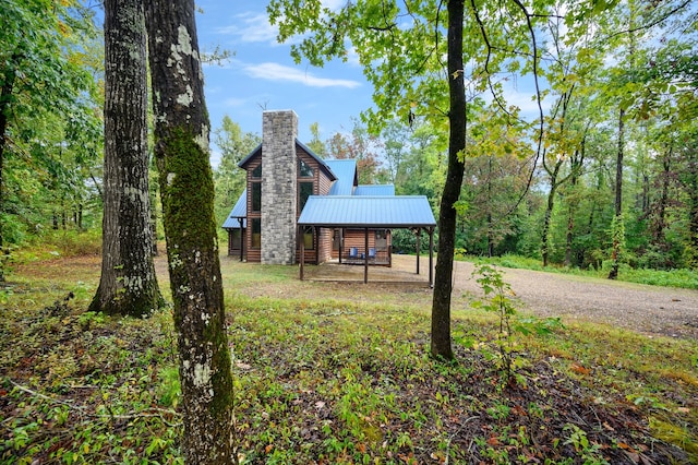 view of front of property with covered porch