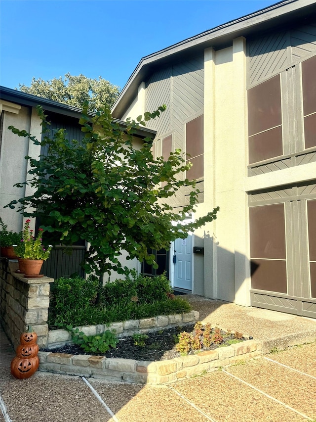 view of building exterior