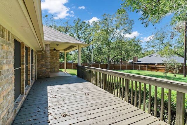 deck with ceiling fan