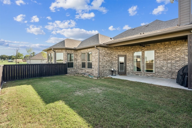 view of yard with a patio area