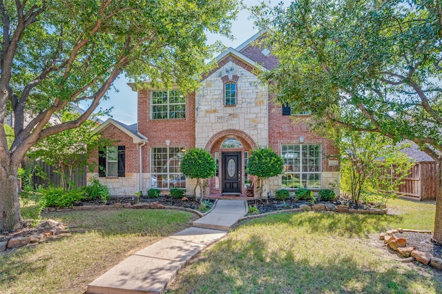 view of front of property with a front yard