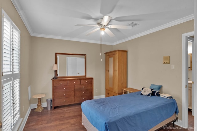 bedroom featuring crown molding, dark hardwood / wood-style flooring, and ceiling fan