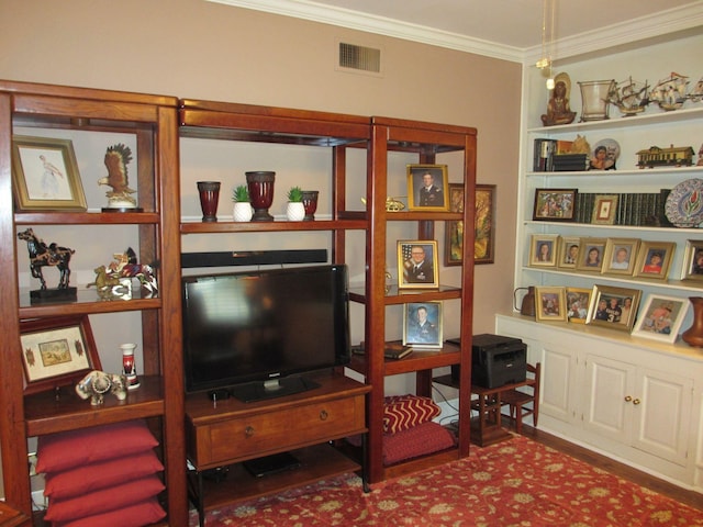 401 Craig St, Hillsboro, TX 76645 - living area featuring ornamental molding, wood finished floors, and visible vents