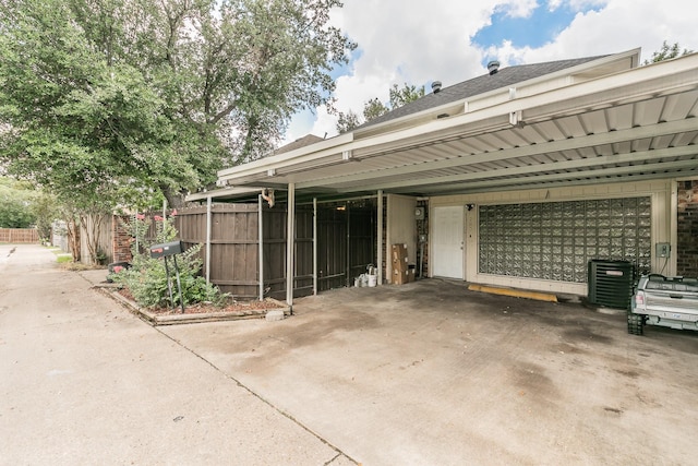 205 Benwynd Dr, Mesquite, TX 75149 - exterior space with mail area and a carport