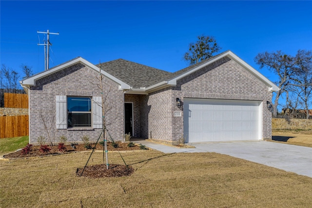 210 S Crestside Dr, Blue Ridge, TX 75424 - ranch-style house featuring a garage and a front yard