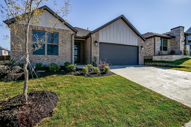 view of front facade with a front lawn and a garage