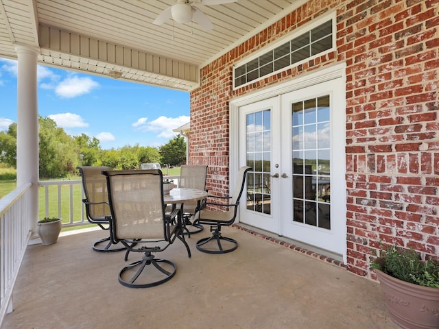 view of patio / terrace with ceiling fan