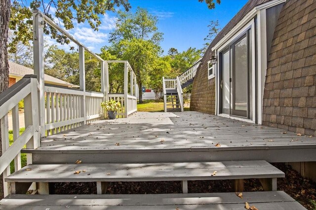 315 Highlander Hts, Hideaway, TX 75771 - deck with stairway