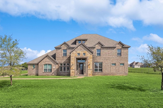 view of front of house with a front yard