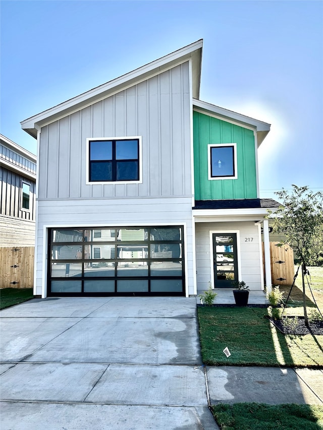 view of front of house with a garage