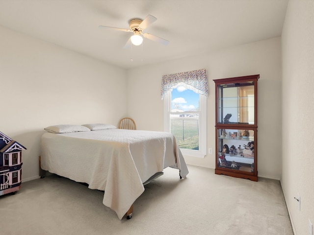 bedroom featuring carpet and ceiling fan