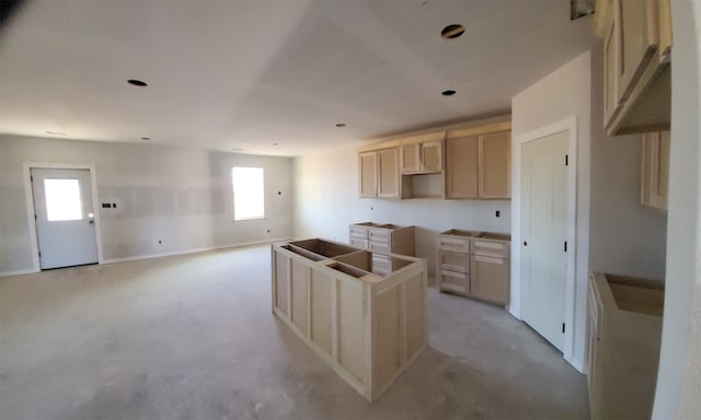 kitchen featuring a kitchen island