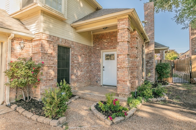 exterior space featuring ceiling fan