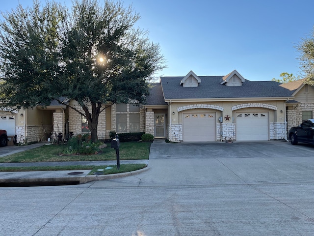 view of front of house with a garage