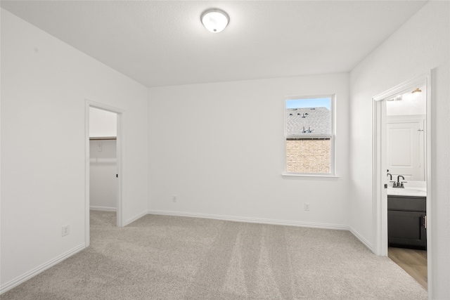 full bathroom with toilet, vanity, and tiled shower / bath