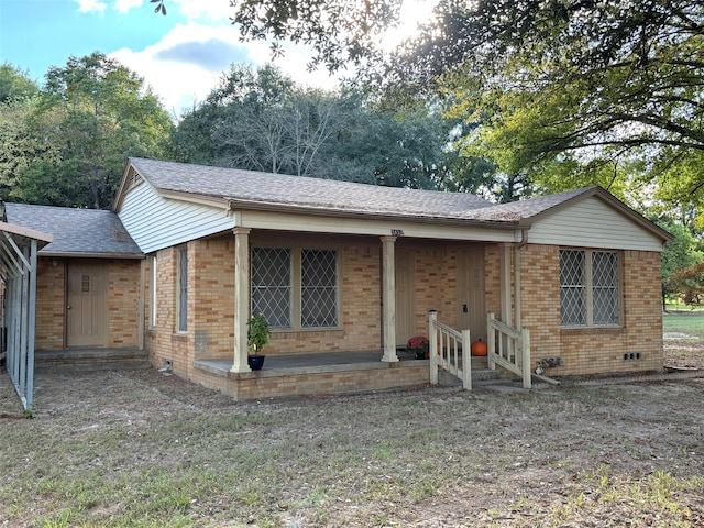 view of front of house featuring a porch