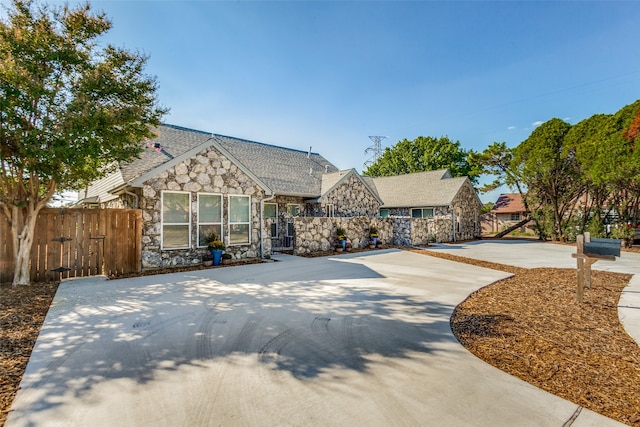 view of front of house