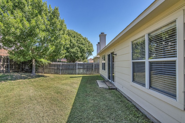 4629 Grant Park Ave, Fort Worth, TX 76137 - view of yard featuring a fenced backyard