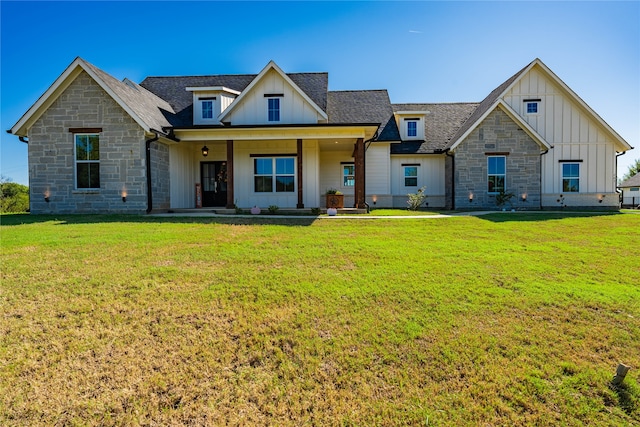 view of front of home with a front yard