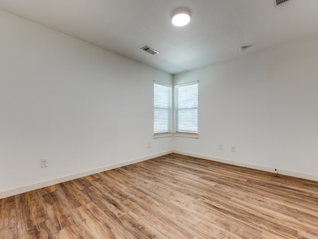 empty room featuring light hardwood / wood-style flooring