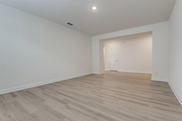 3725 Blooming Prairie Dr, Crandall, TX 75114 - unfurnished room with recessed lighting, baseboards, light wood-style floors, and visible vents