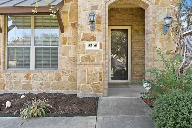 view of property entrance