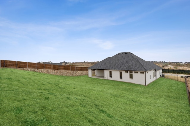 view of yard with a patio area