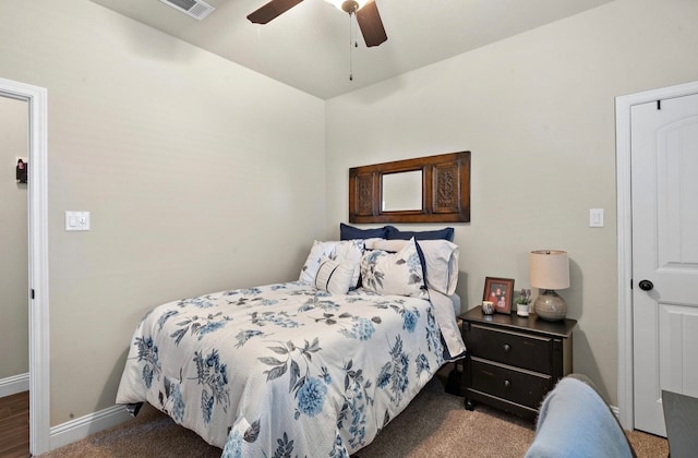 bedroom featuring carpet and ceiling fan