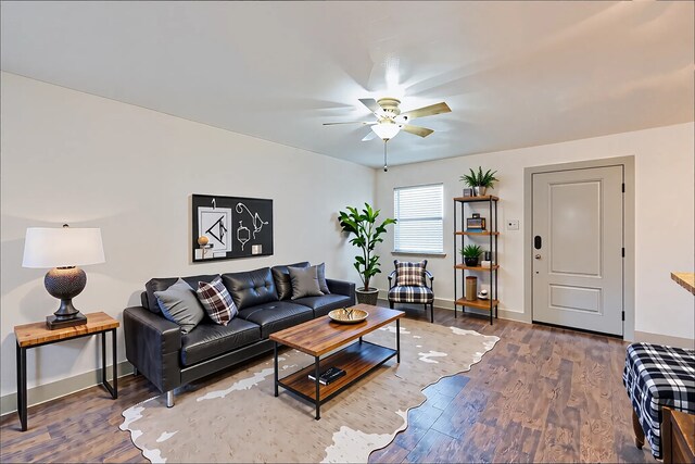 4633 Fairmount St Unit 202, Dallas, TX 75219 - living room featuring visible vents, wood finished floors, baseboards, rail lighting, and a ceiling fan