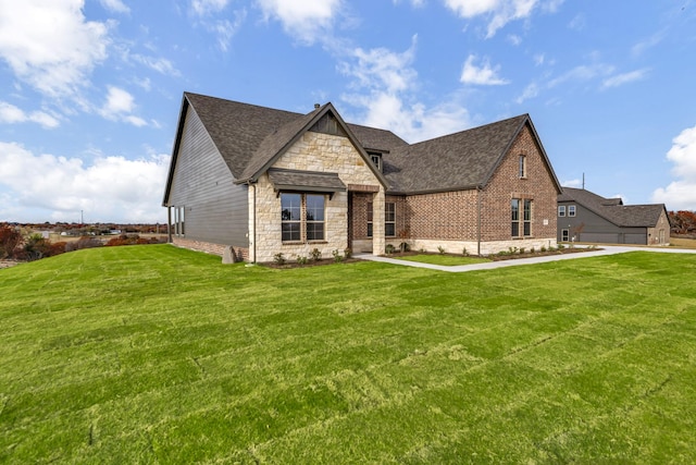 view of front of home with a front yard