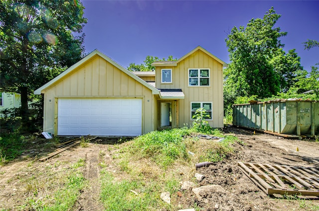 view of front of house with a garage