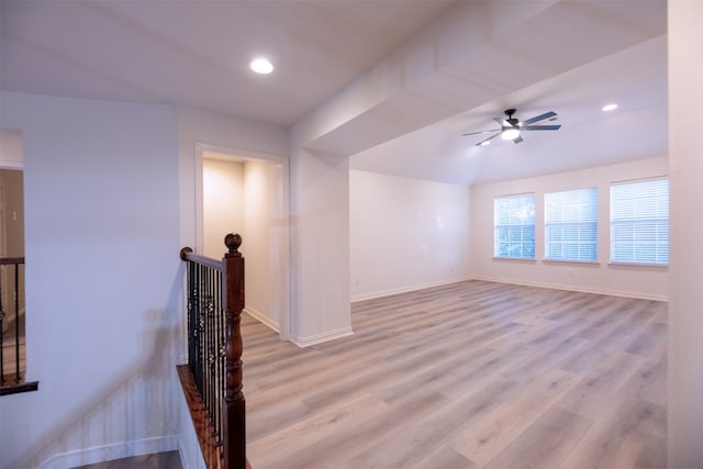 unfurnished room with light hardwood / wood-style floors and ceiling fan