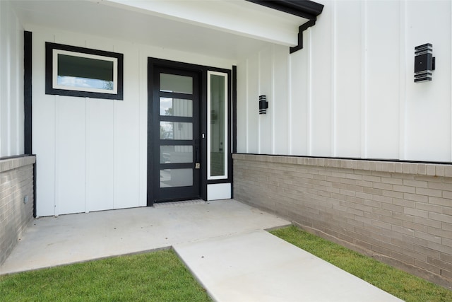 view of doorway to property