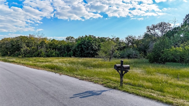 417 Acorn Trl, Granbury, TX 76049